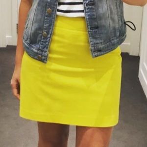 Ann Taylor size 4 yellow skirt